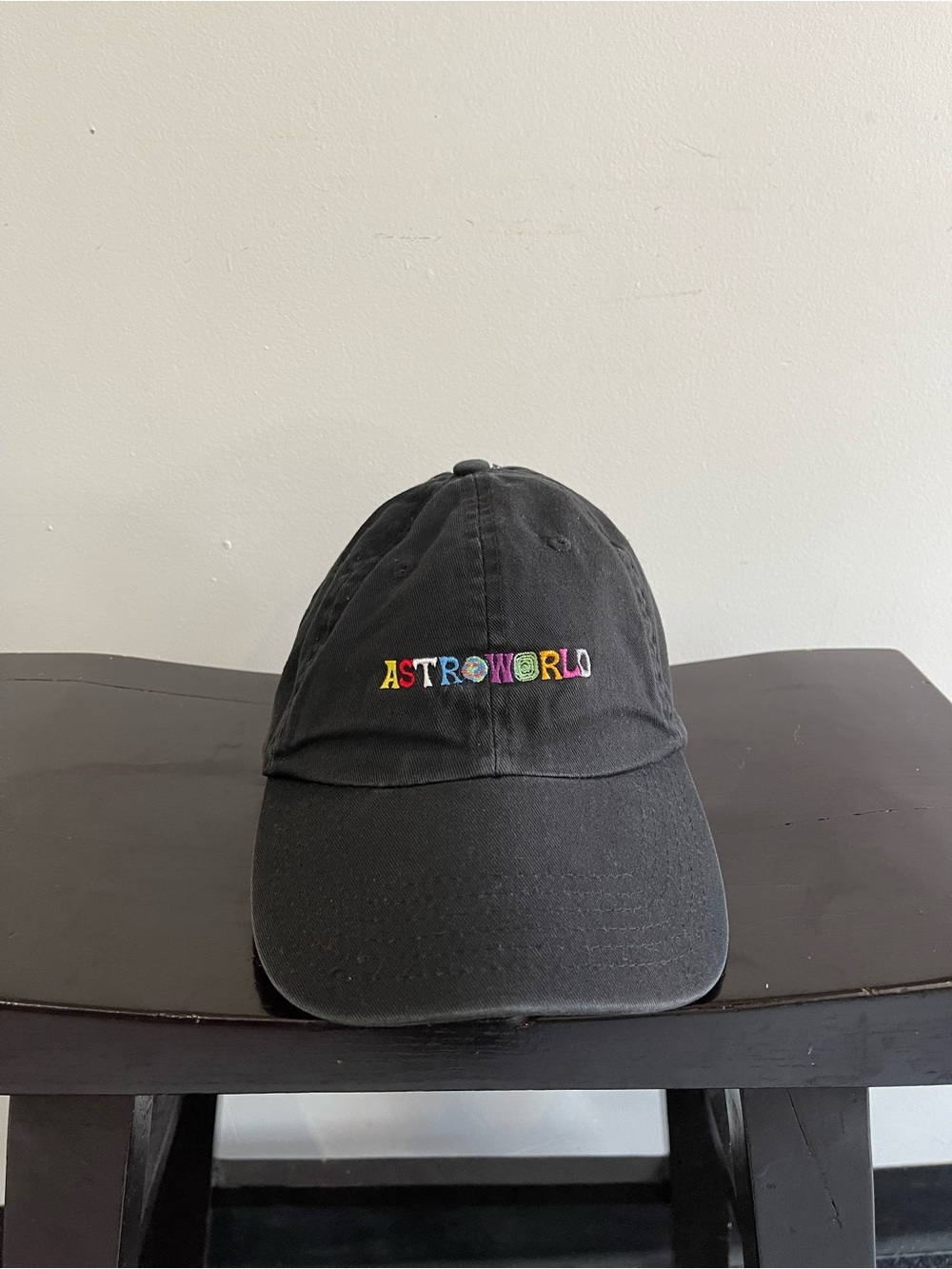 Travis Scott Astroworld Strapback Black Baseball Cap with Multicolor Embroidery
